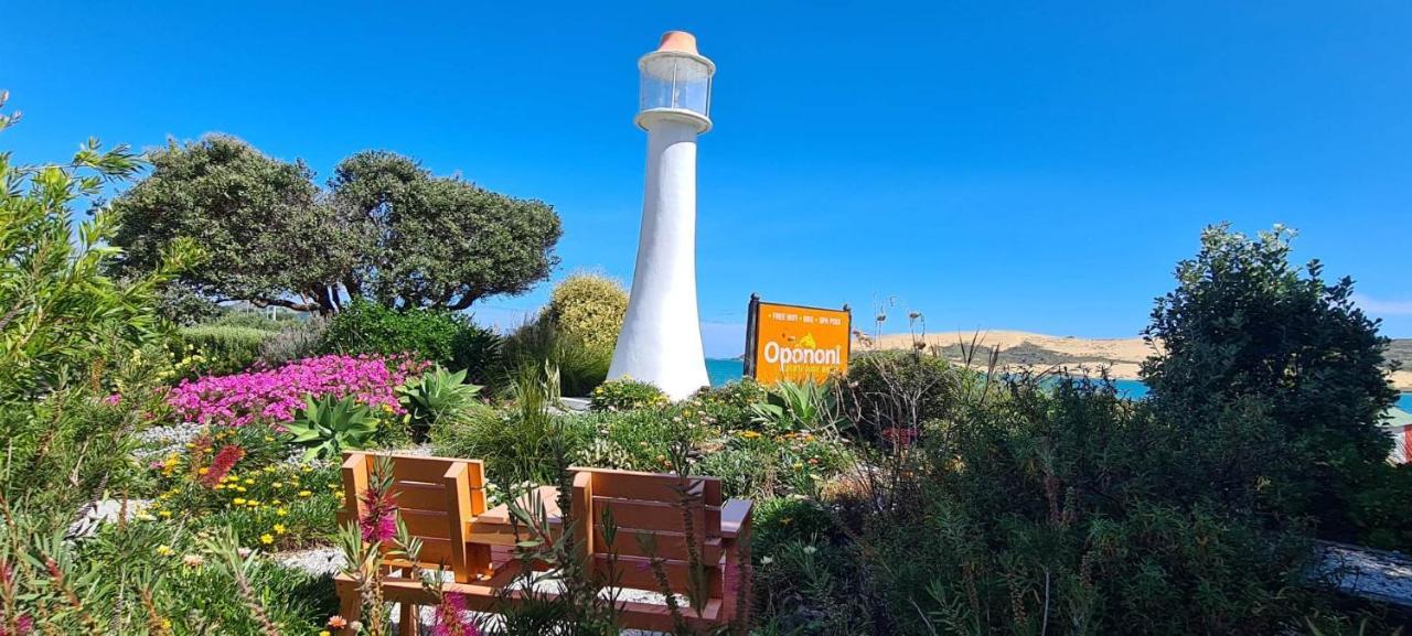 Opononi Lighthouse Motel エクステリア 写真